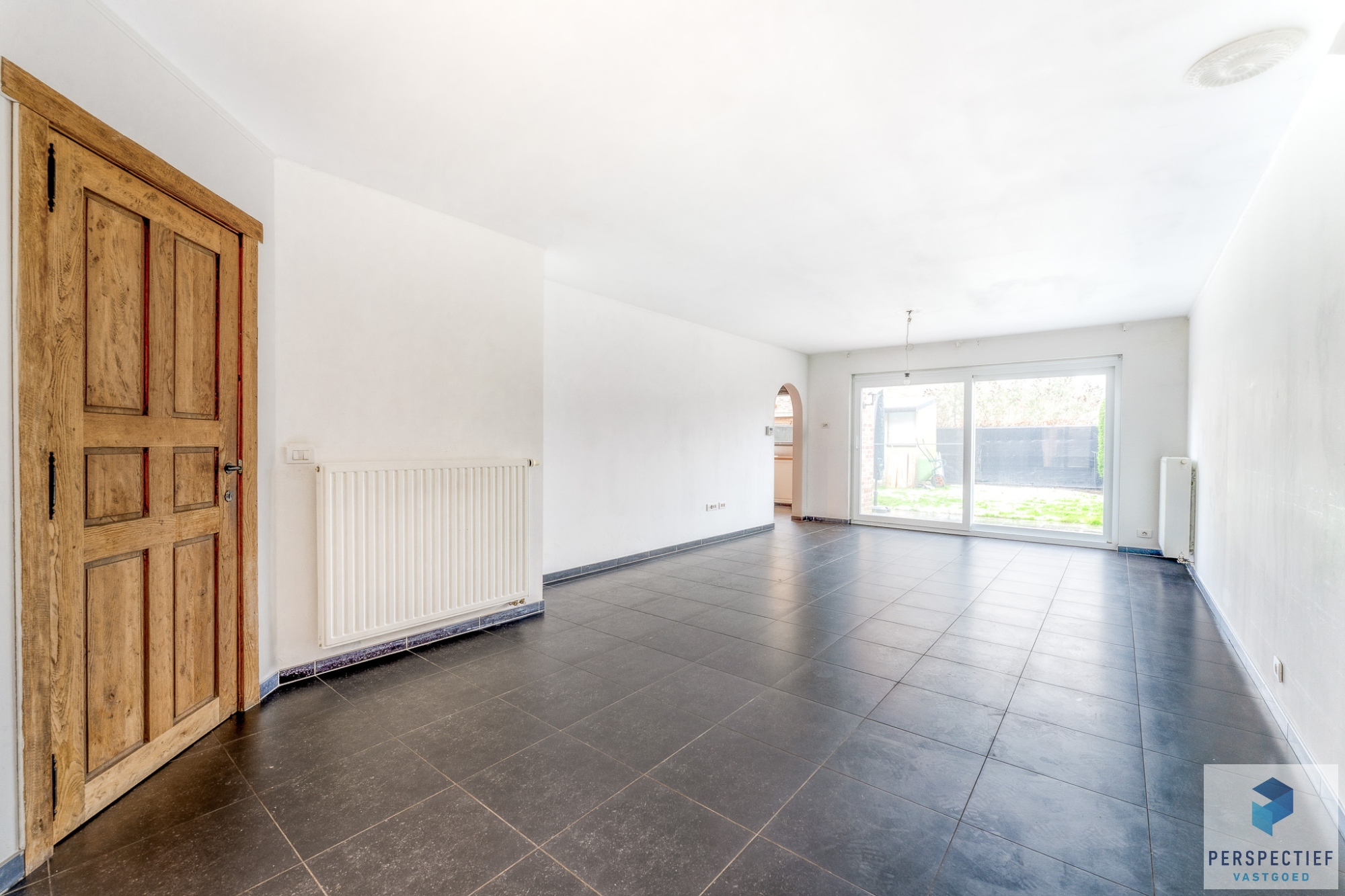 VERRASSEND RUIME en ENERGIEZUINIGE WONING met ZONGERICHTE TUIN - foto 4