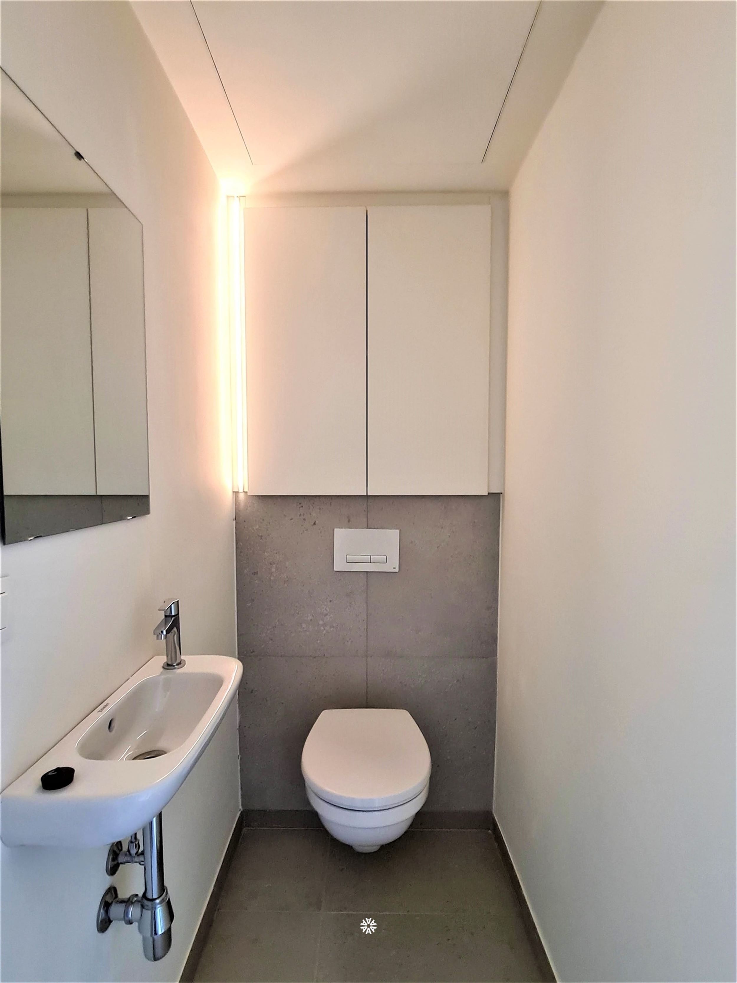 Recent gerenoveerd twee slaapkamer appartement te huur - foto 5