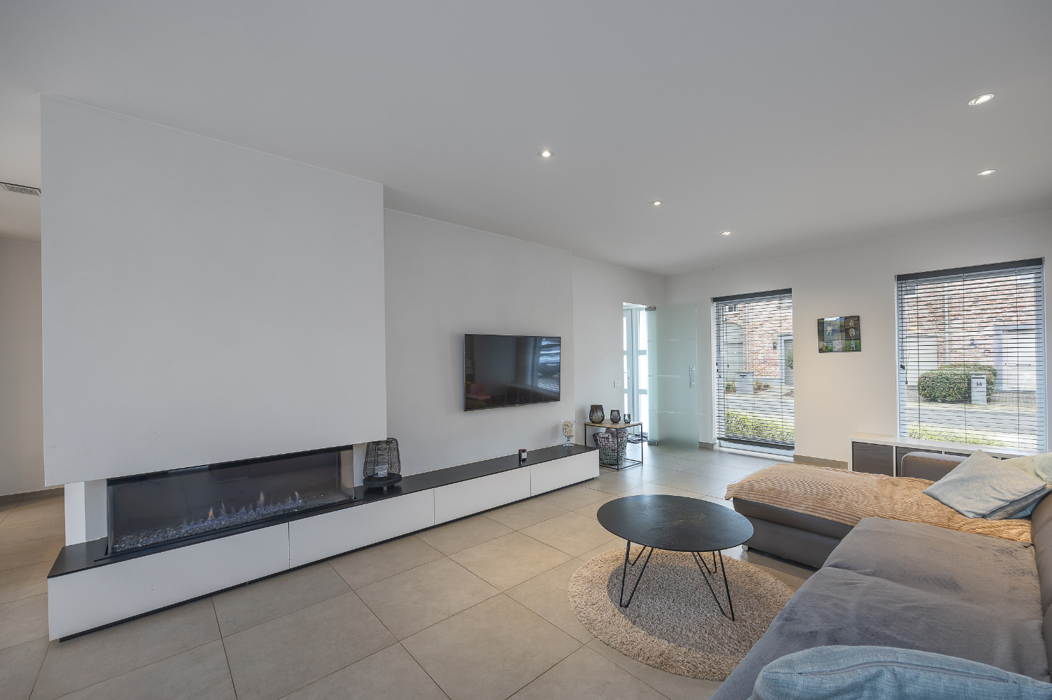 Instapklare halfopen bebouwing in rustige woonwijk te Bredene - photo 3