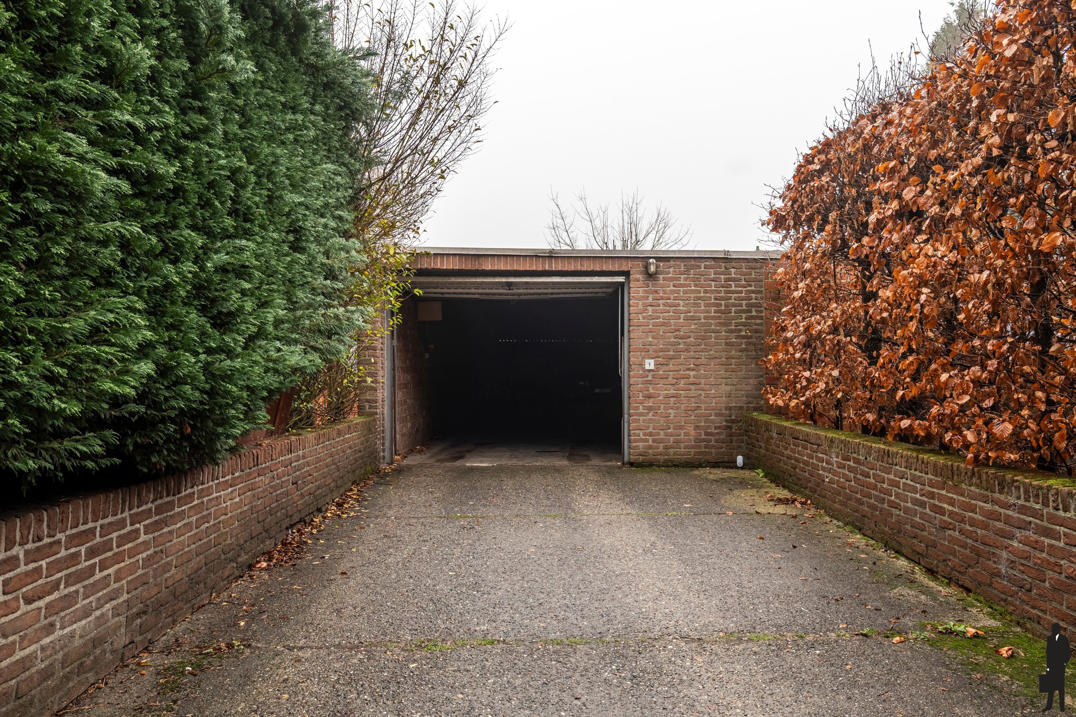 Autostaanplaats in overdekt garagecomplex te Wilrijk - foto 4