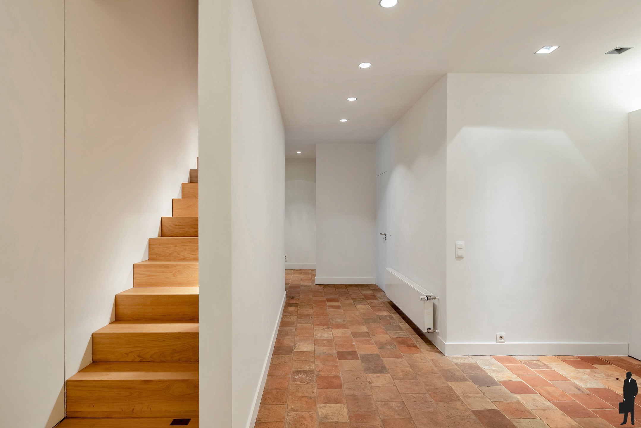 House for sale in Brasschaat with 6 bedrooms - photo 4