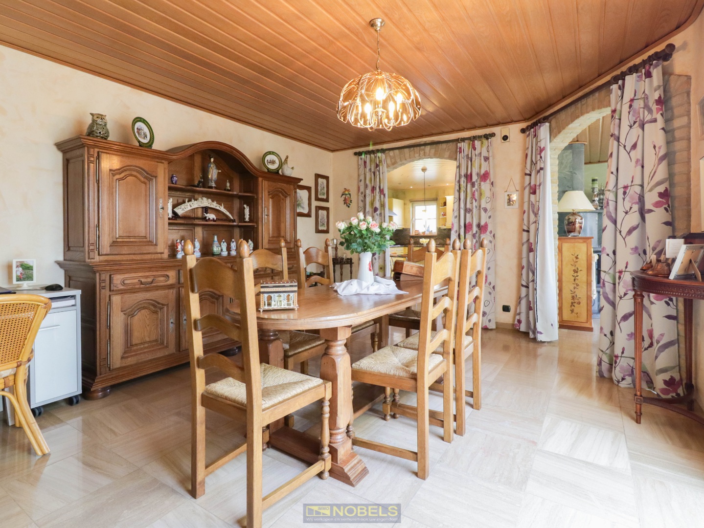 Te koop, Spaanse villa met prachtige tuin op gunstige ligging te Ronse - foto 5