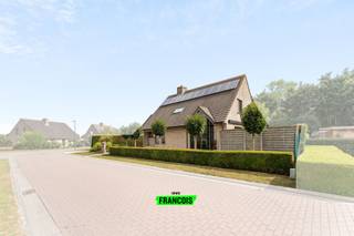 Op zoek naar een warme thuis waar rust, ruimte en comfort samenkomen? Deze charmante villa, gelegen in de Braamburgstraat in een bijzonder...