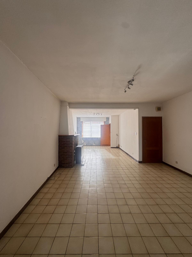 CHARMANTE WONING MET 2 SLPK EN TUIN!! - photo 5