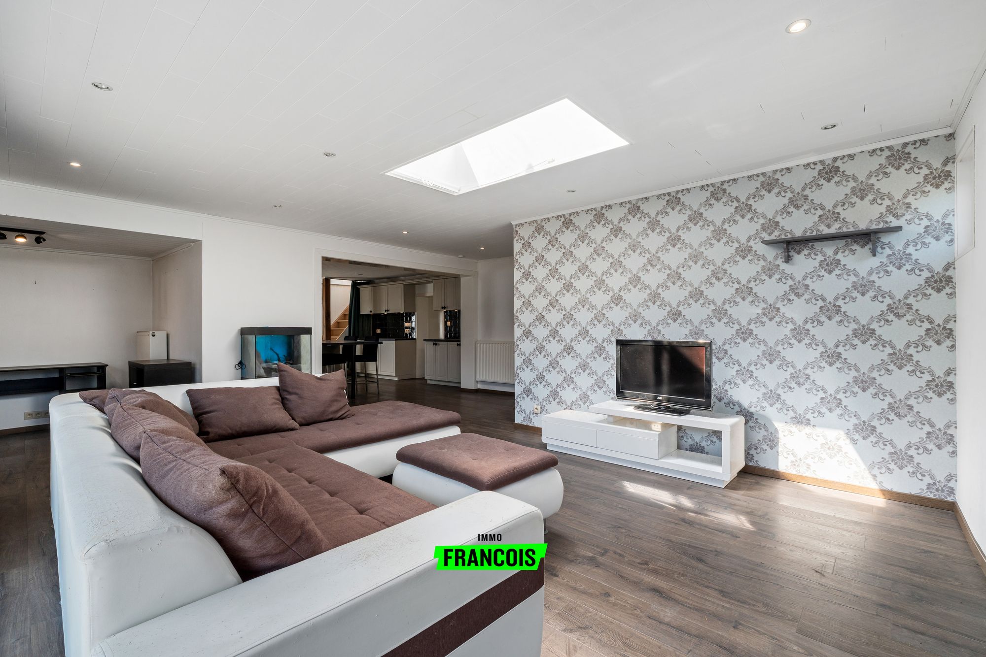 Erwetegem (Zottegem) – Karaktervolle hoekwoning met 4 slaapkamers en zonnige tuin - foto 5