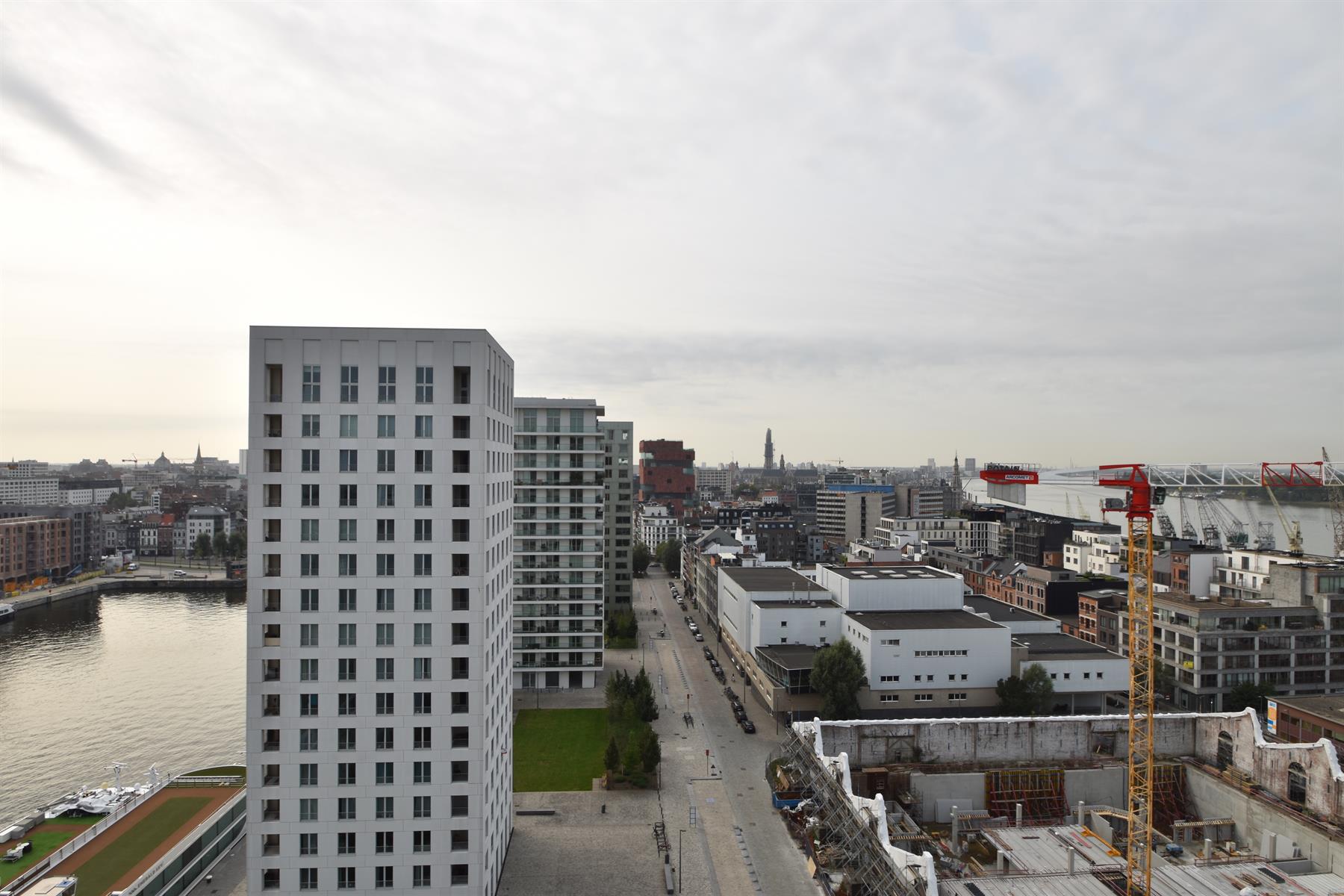 ANTWERPEN - gemeubeld appartement met terras en uitzicht. - foto 4