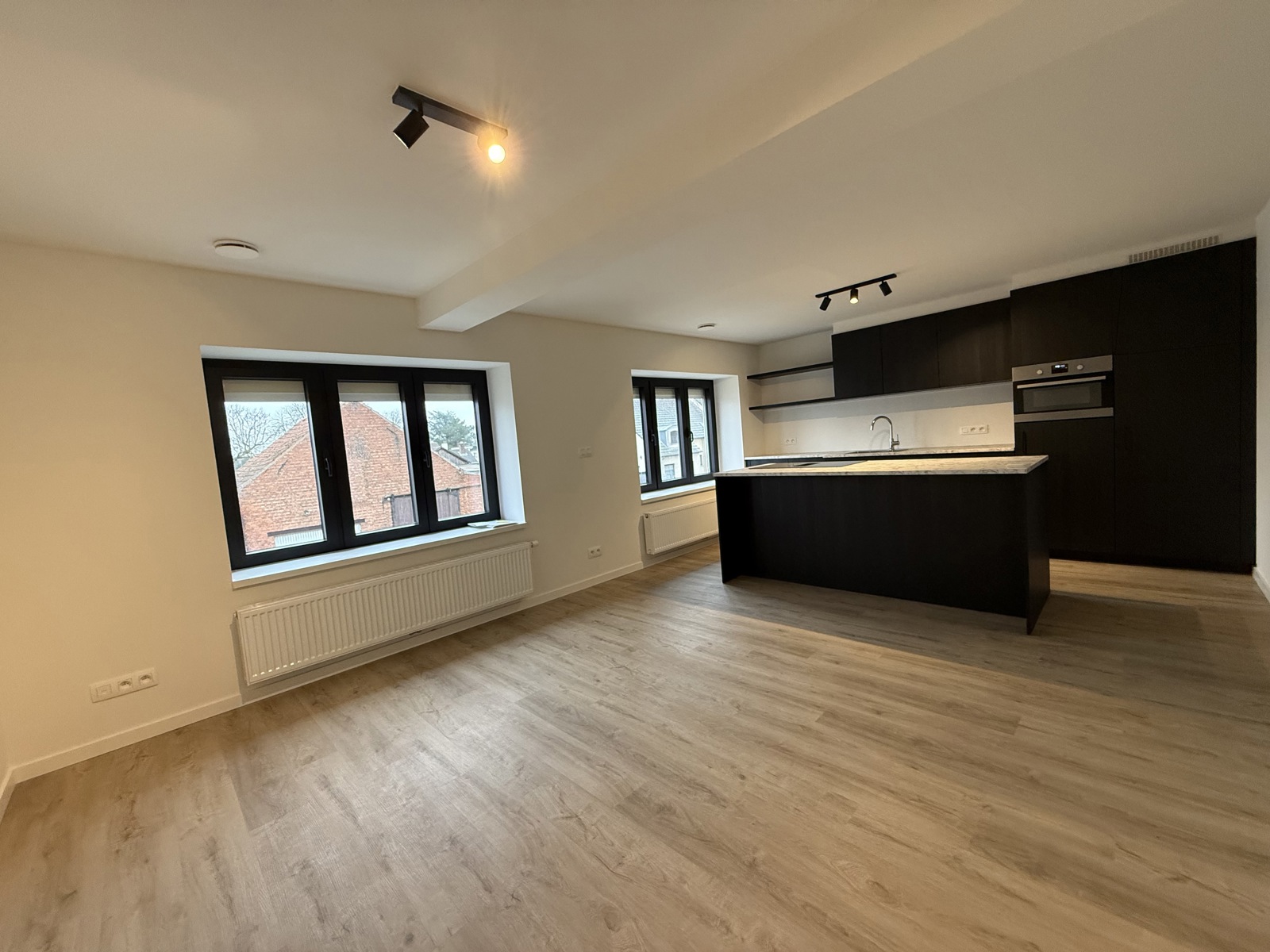 Instapklaar duplex-appartement met terras - foto 2