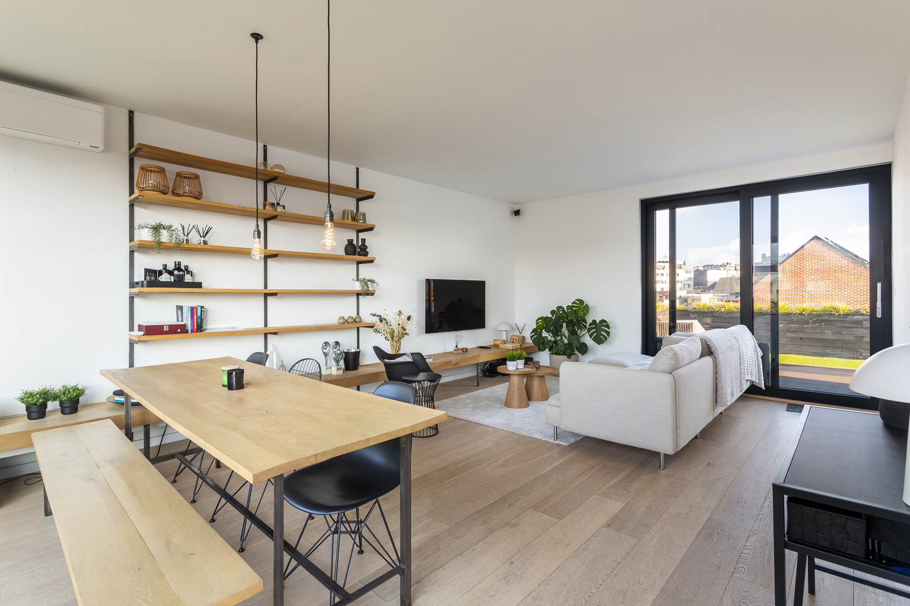 Apartment for rent in Antwerp with 1 bedroom - photo 2