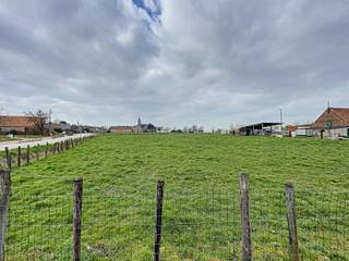 LiggingDeze landbouwgrond type 2 is gelegen in Hijfte (Lochristi)IndelingSectie A - perceel 205/E - 1Ha 36a 8Ca - ASectie A - perceel 209/A - 34A...