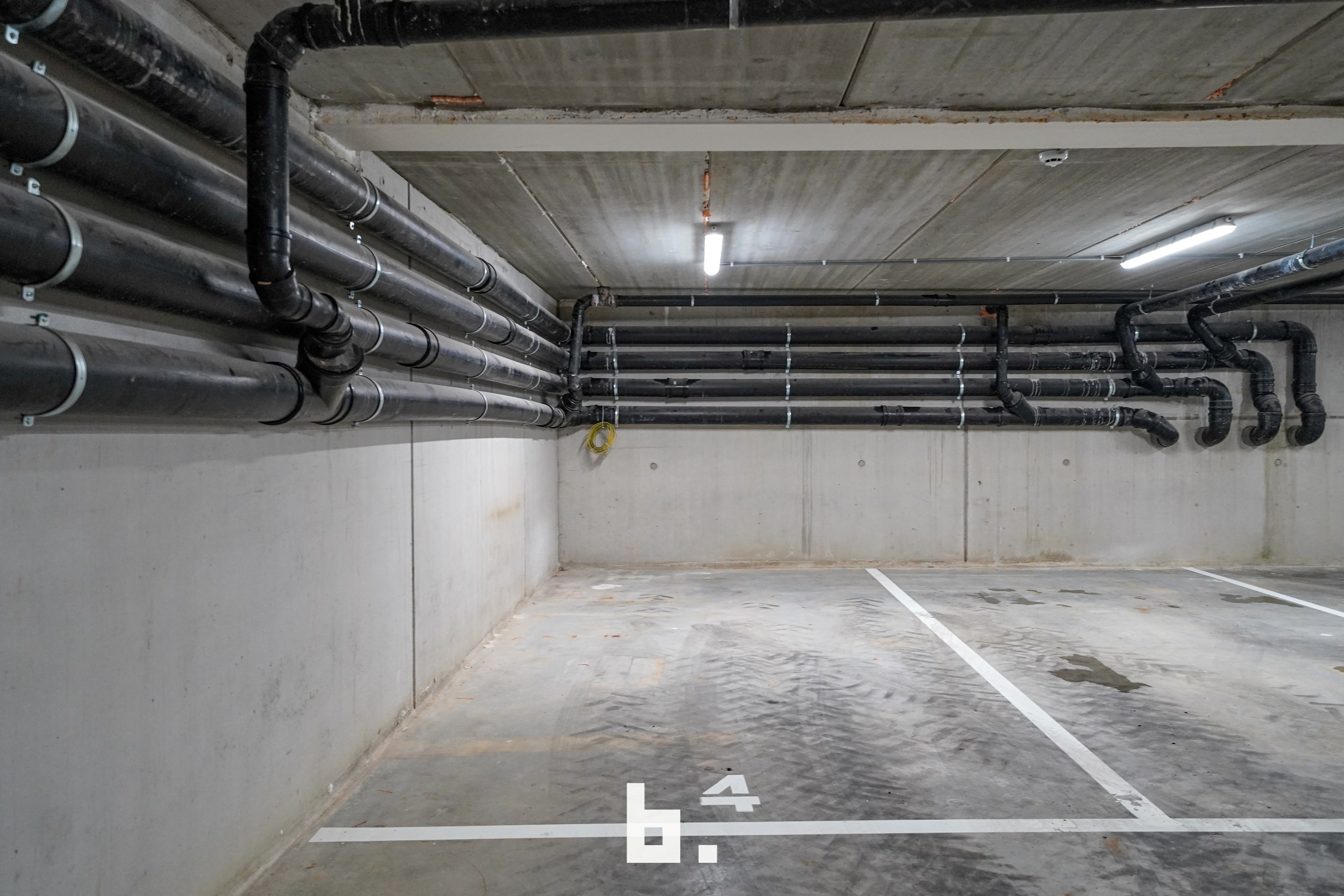 Garage for sale in Bruges - photo 4