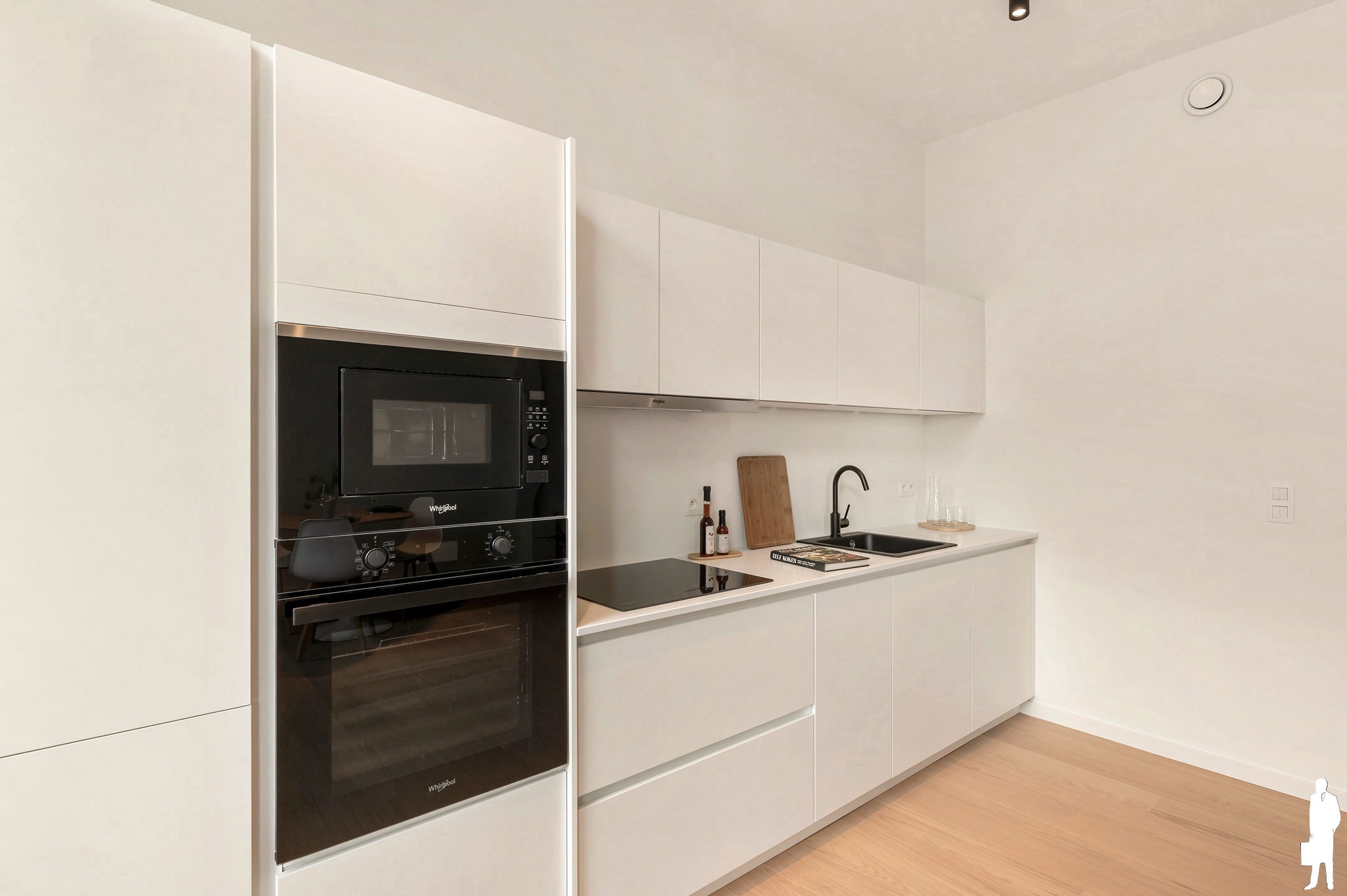 Gerenoveerd dakappartement met twee slaapkamers - foto 5
