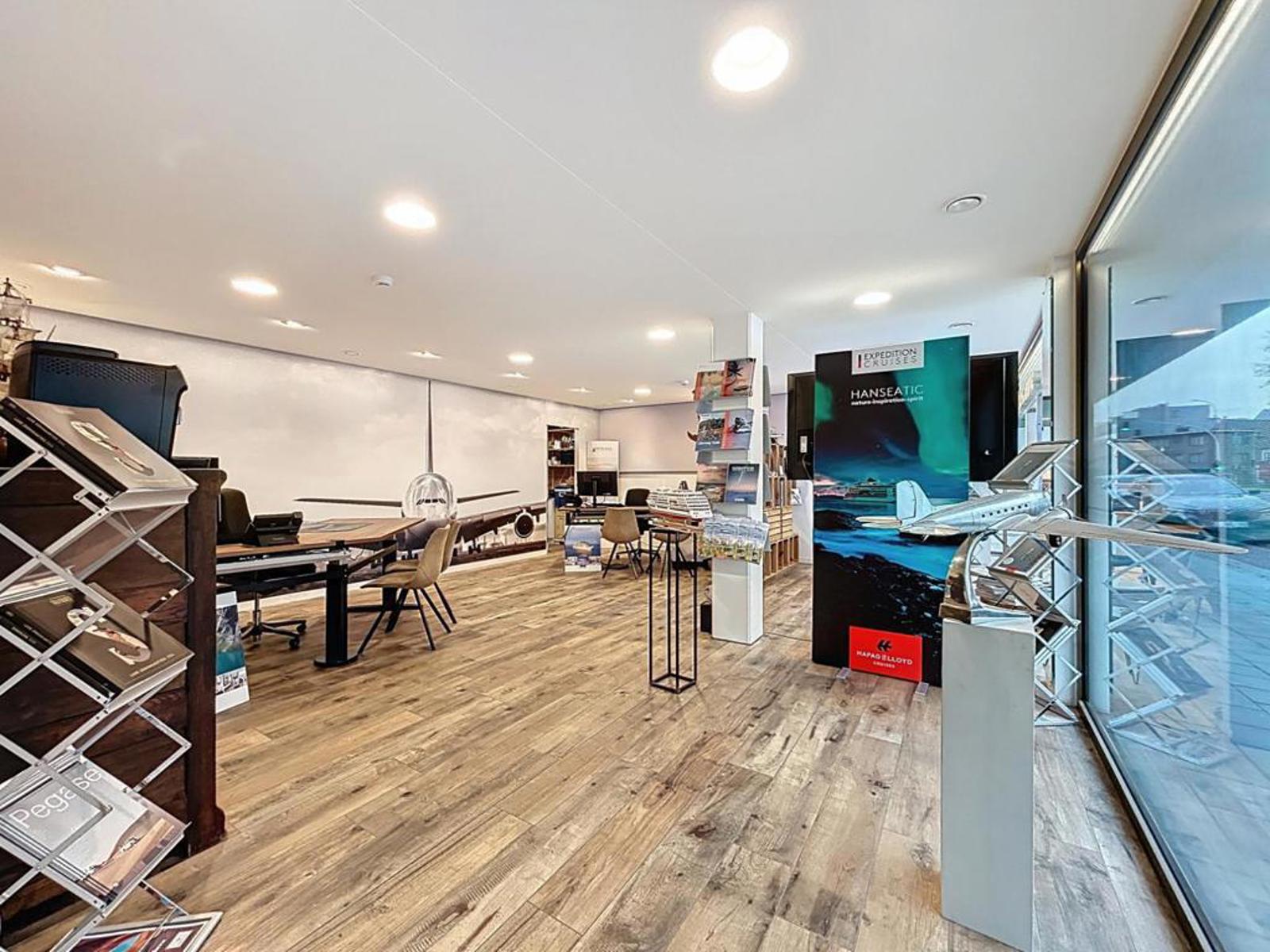 Handelsruimte/kantoor aan belangrijke invalsweg - foto 4