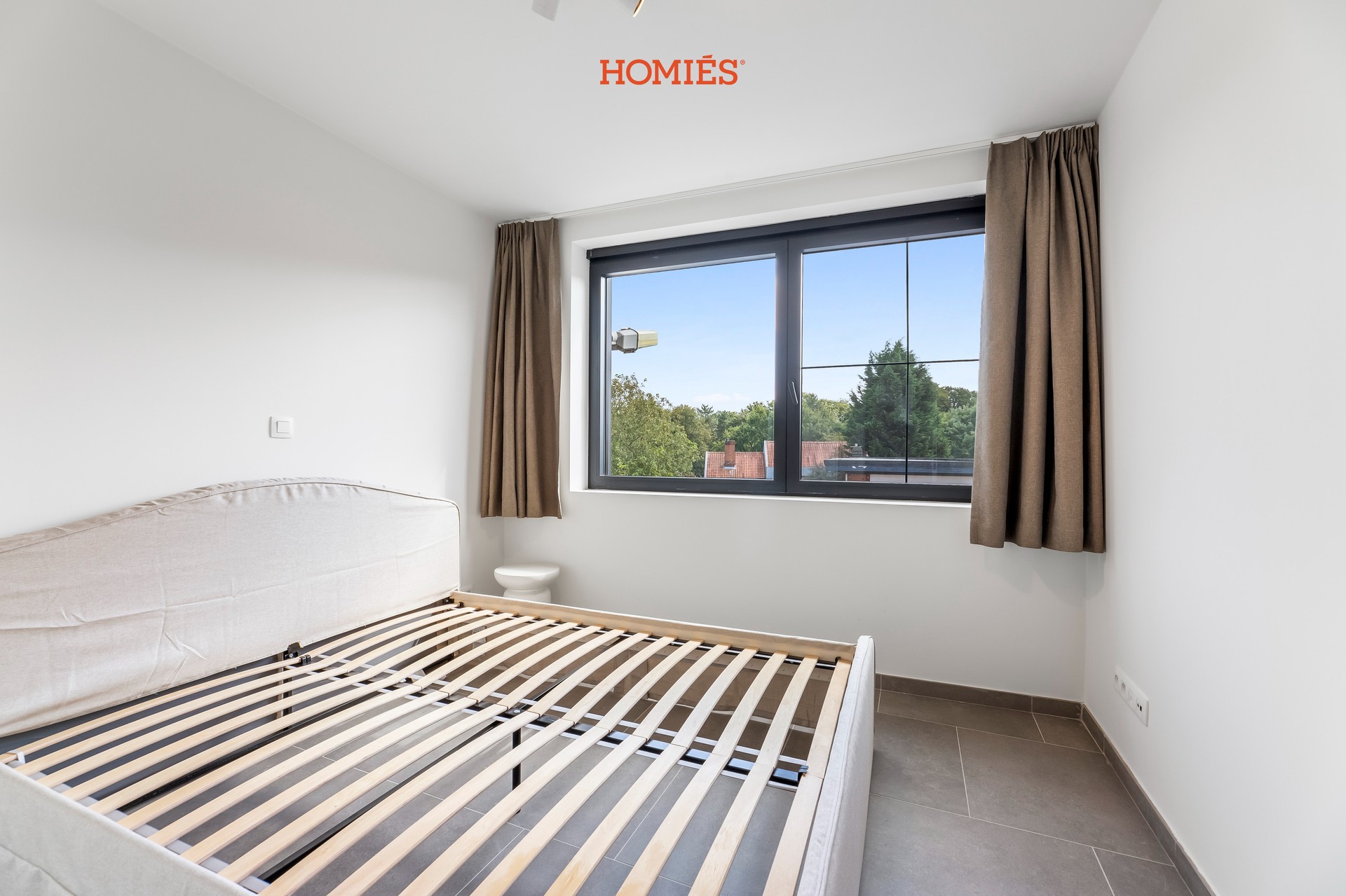 Gloednieuw gemeubeld één-slaapkamer appartement - photo 5