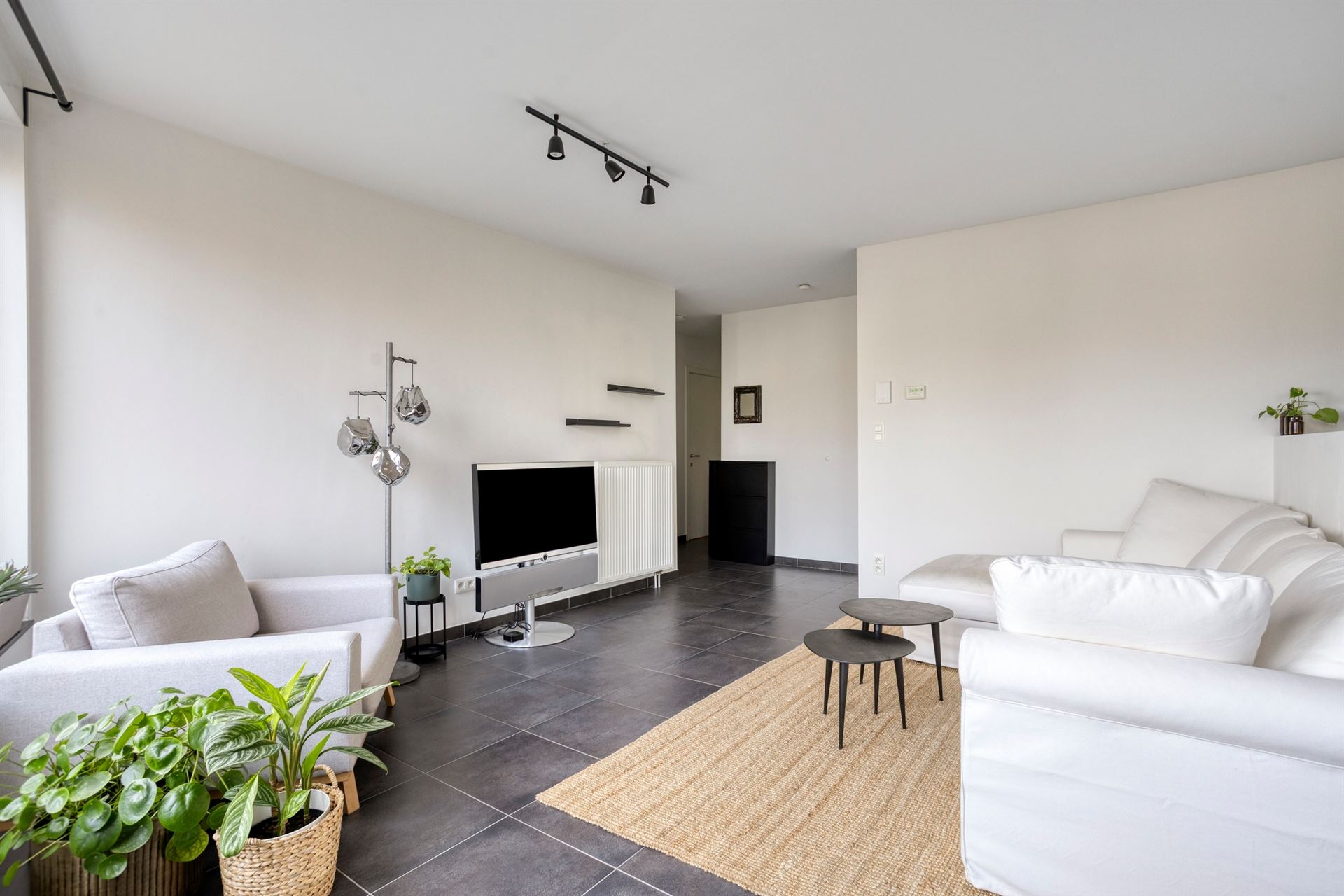 Modern 1-slaapkamerappartement in hartje Antwerpen! - foto 4