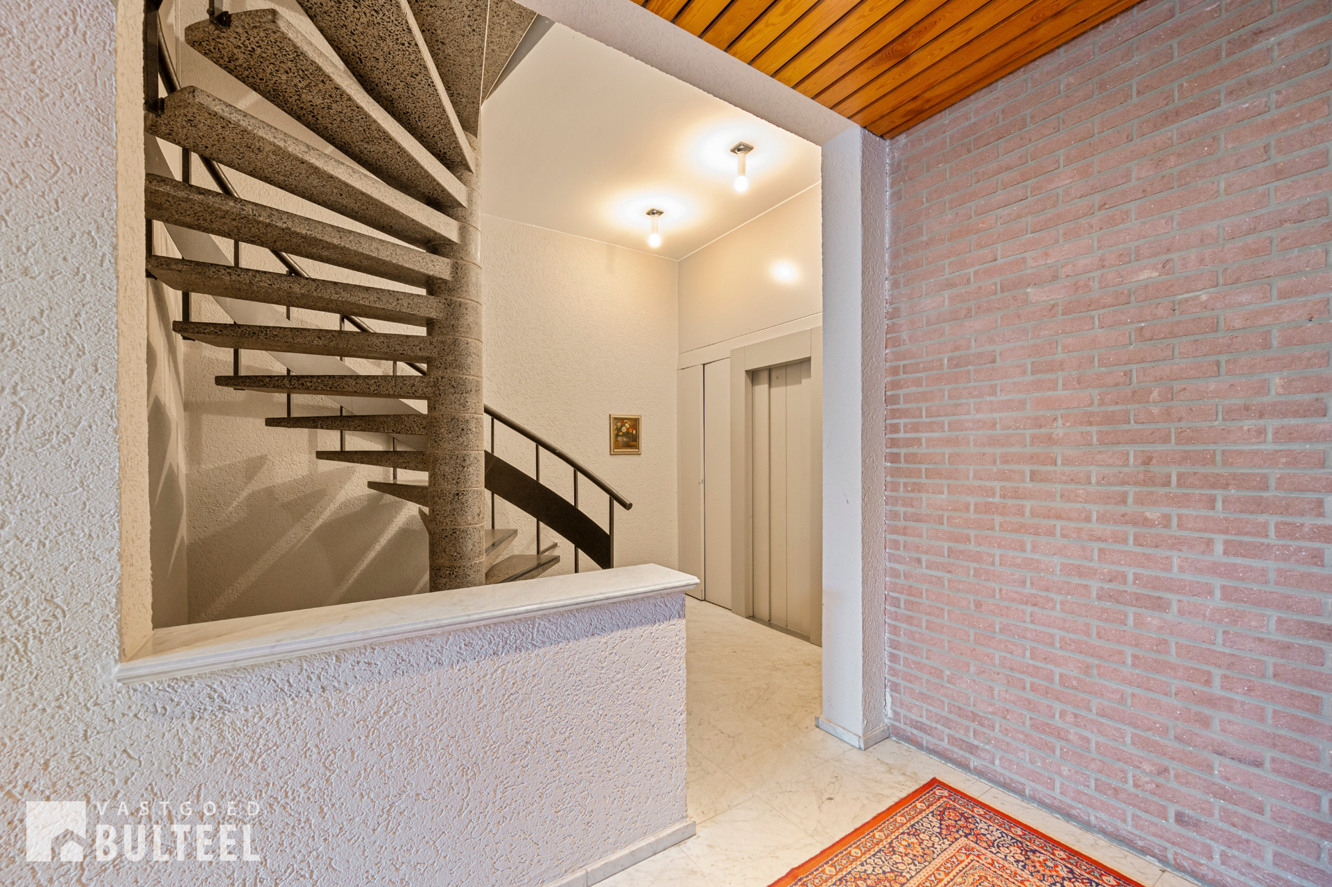 Apartment for sale in Sint-Niklaas with 2 bedrooms - photo 2