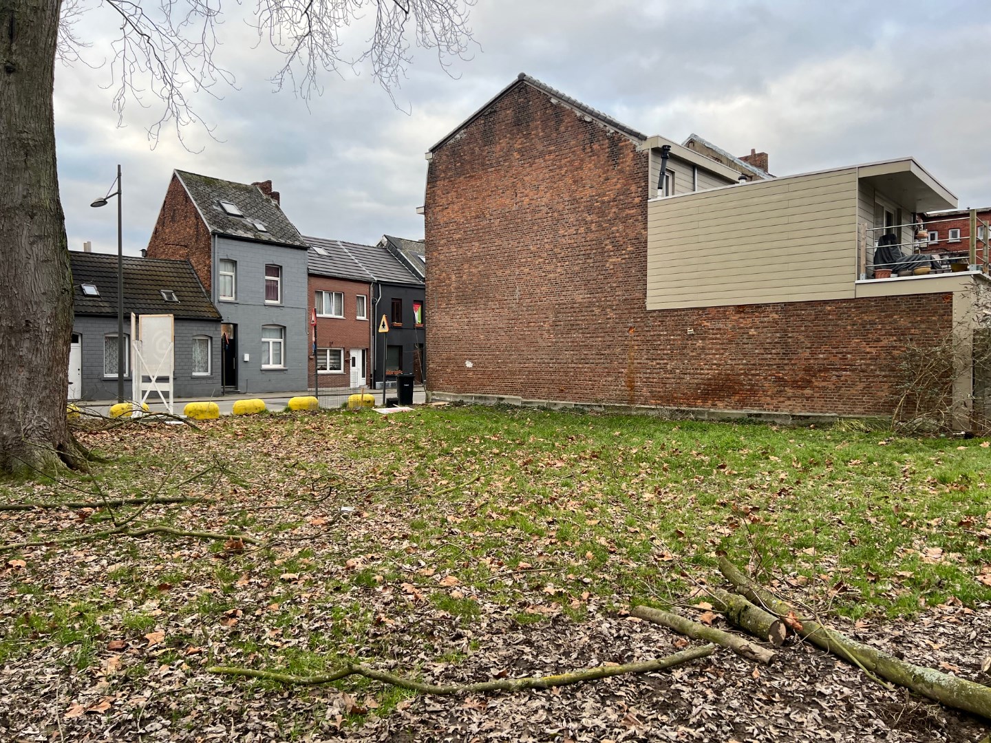 Terrain à bâtir pour une construction semi-ouverte ! - photo 4