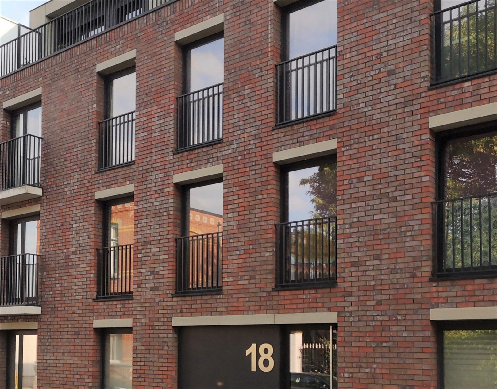 Duplex/Penthouse - 3 chambres - parking - terrasses - photo 3