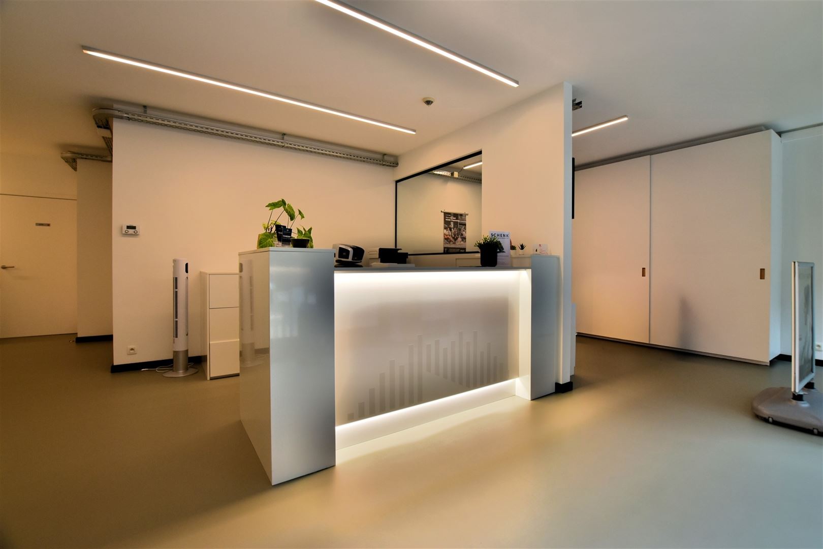 Trendy winkelpand / kantoorruimte (ca. 133m²)  in het centrum van Zele - foto 3