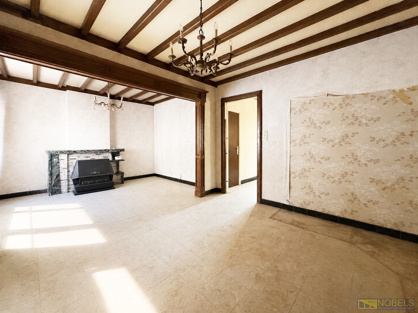 Te koop, volledig te renoveren woning met garage en tuin nabij centrum Avelgem - foto 5
