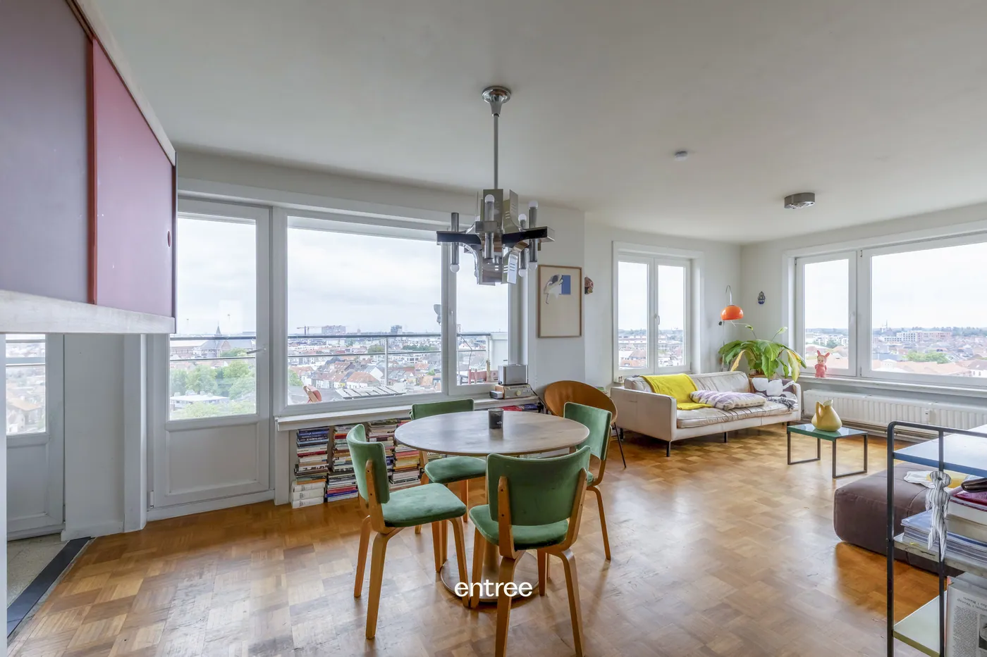 Modern en ruim appartement met perfecte ligging in het hart van Gent - foto 2