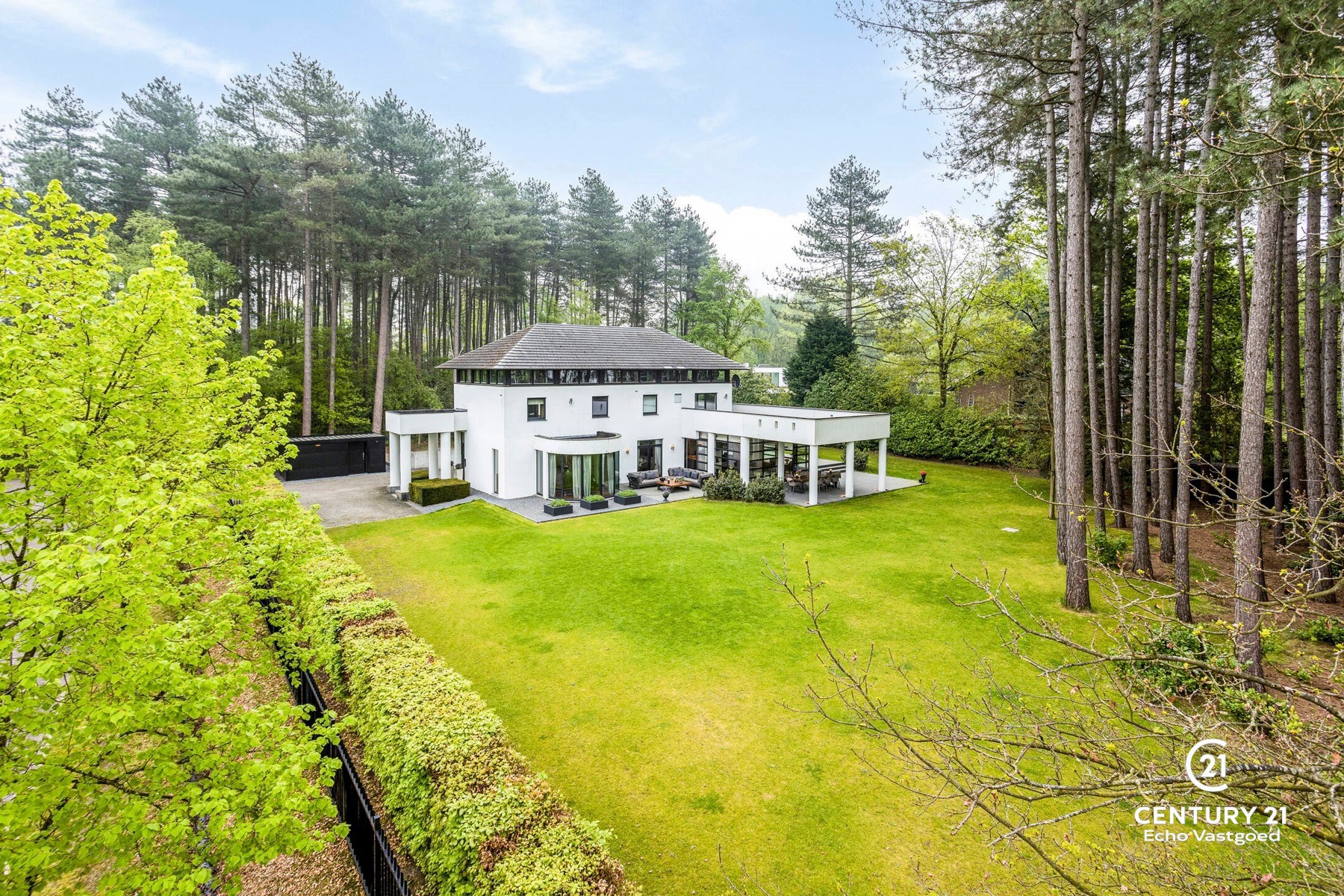 Villa met binnenzwembad en COMPLETE wellness op ca 2590m² - foto 4