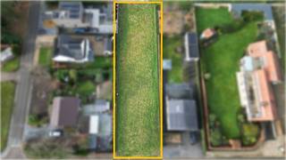 Unieke Bouwgrond Te Koop in Lanklaar - Zavelstraat 42Ontdek de perfecte locatie voor jouw droomhuis op deze ruime bouwgrond, gelegen in de begeerde...