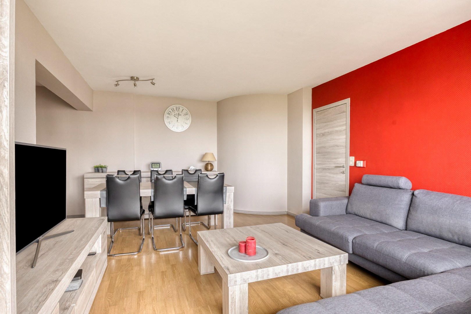Instapklaar appartement met 2 slaapkamers en garage - foto 5