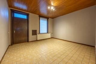 Op zoek naar een rustig gelegen gezinswoning in het landelijke Outrijve (Avelgem) op een ruim perceel met praktische uitweg en garage?PLUSPUNTEN aan...