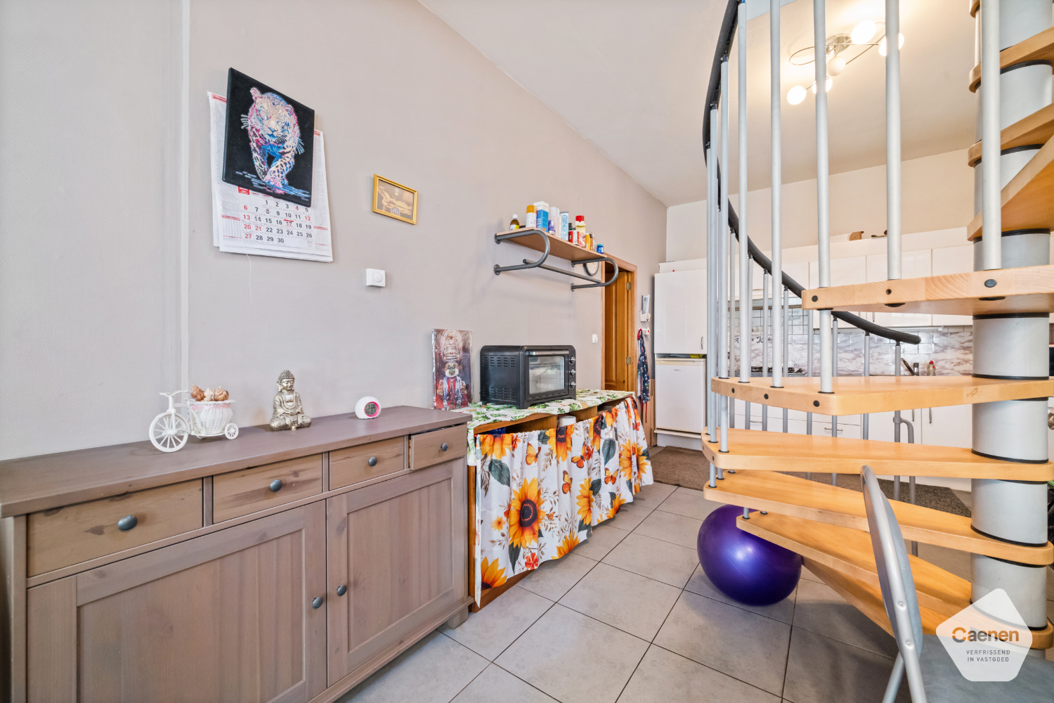 Ruim drie slaapkamer appartement met een uitstekende ligging vlakbij de haven en het strand - foto 4