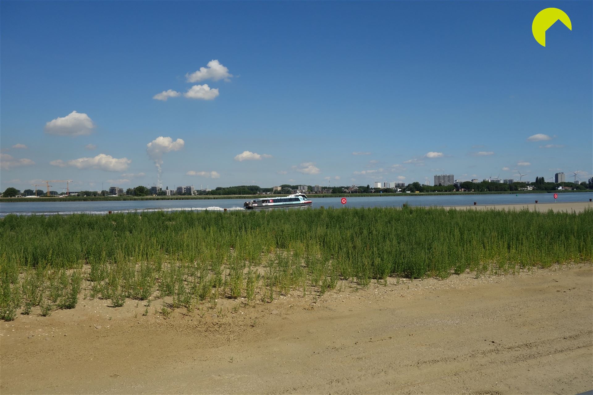 Apartment for rent in Antwerp with 1 bedroom - photo 2