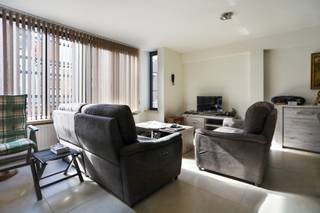 Volledig gerenoveerd appartement pal in het centrum van Beveren.Dit energiezuinig en kwalitatief gerenoveerd appartement bevindt zich op de 1ste...
