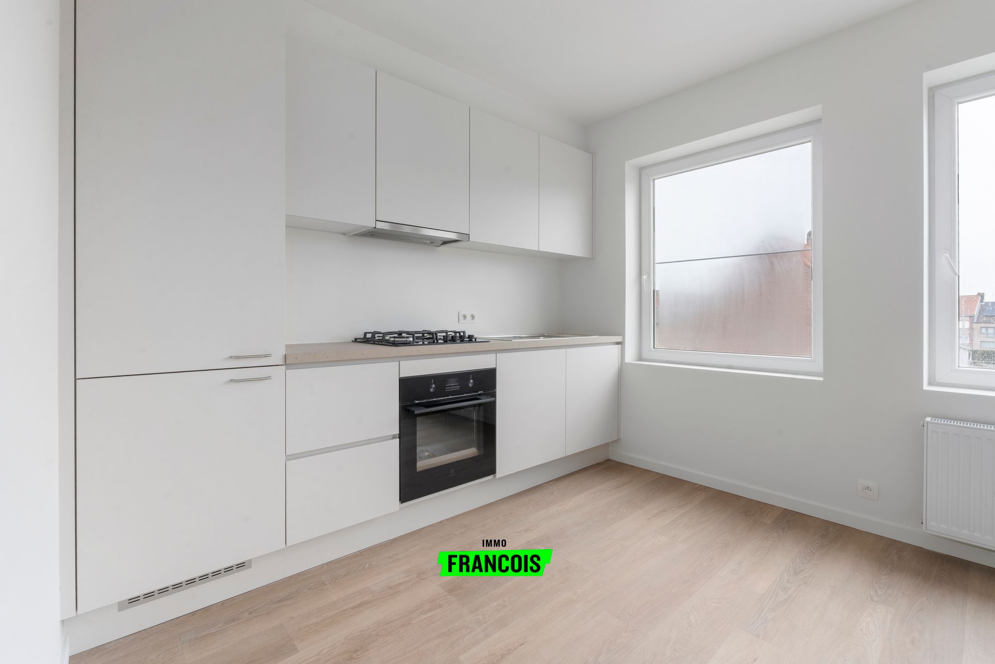Volledig gerenoveerd appartement in kleinschalige residentie te Vuurtorenwijk, Oostende. - foto 4