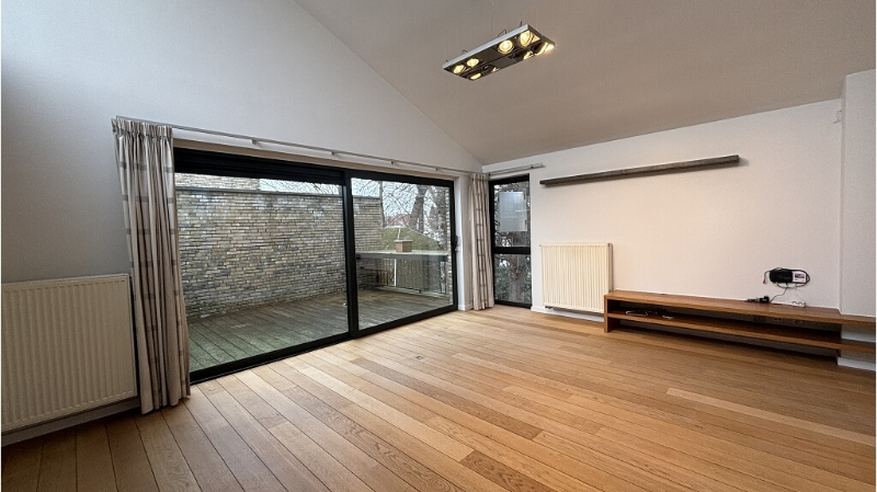 Comfortabel en lichtrijk 2-slaapkamerappartement met TERRAS te huur in Brugge - foto 2