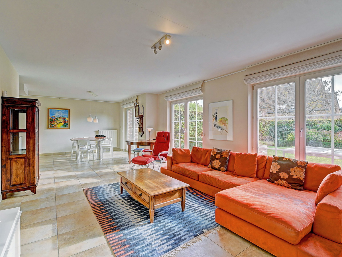 House for sale in La Hulpe with 6 bedrooms - photo 3