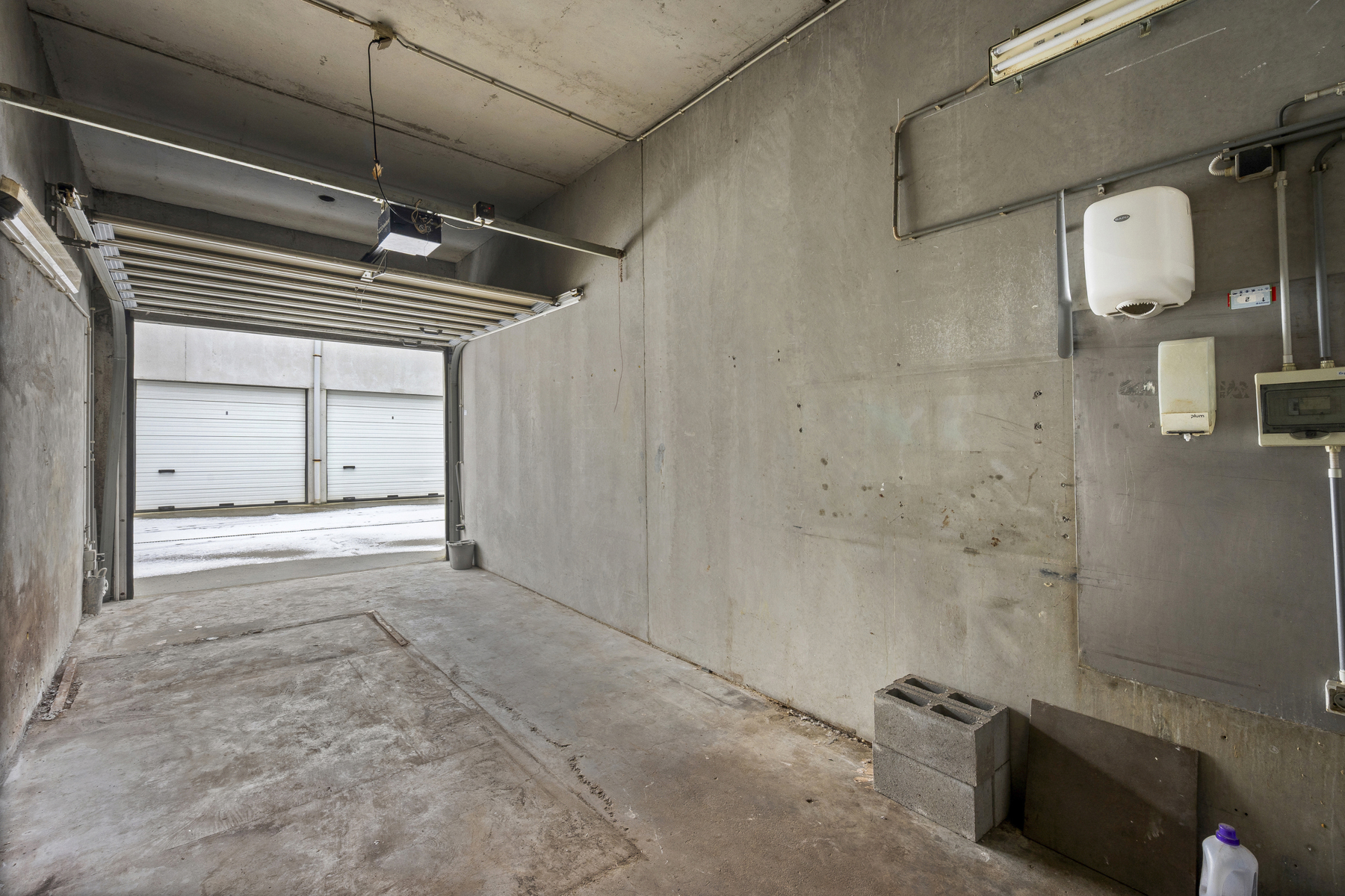 Rijwoning (2 slpks) met terras en inpandige garage - foto 5