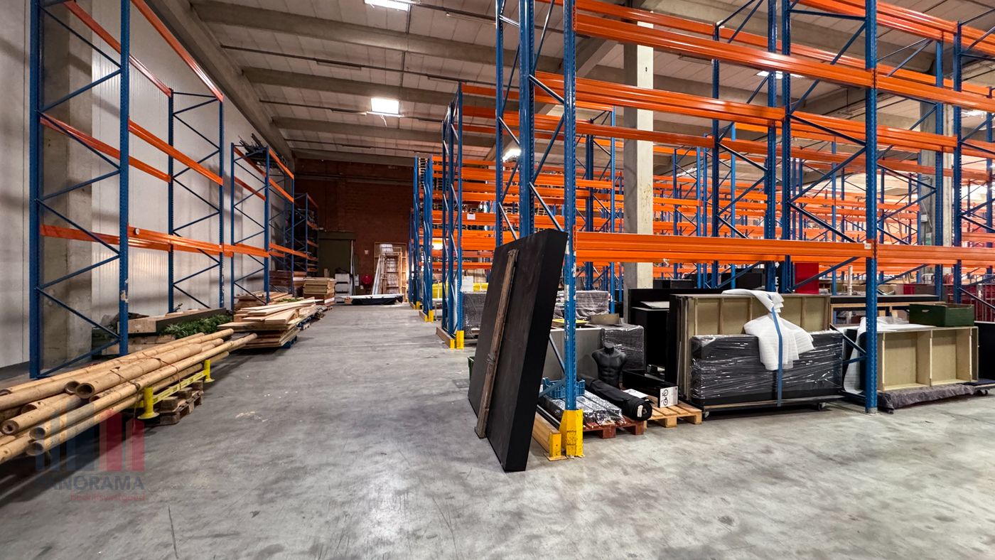 2.500 m² magazijn in Mechelen-Noord nabij E19 en R6 - foto 5