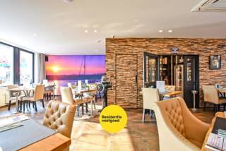 Restaurant 'De Haven' volledig gebouw met mogelijheden vlakbij de kaai gelegen op 313 m².Deze voormalige 2 woningen werden in 2017 volledig verbouwd...