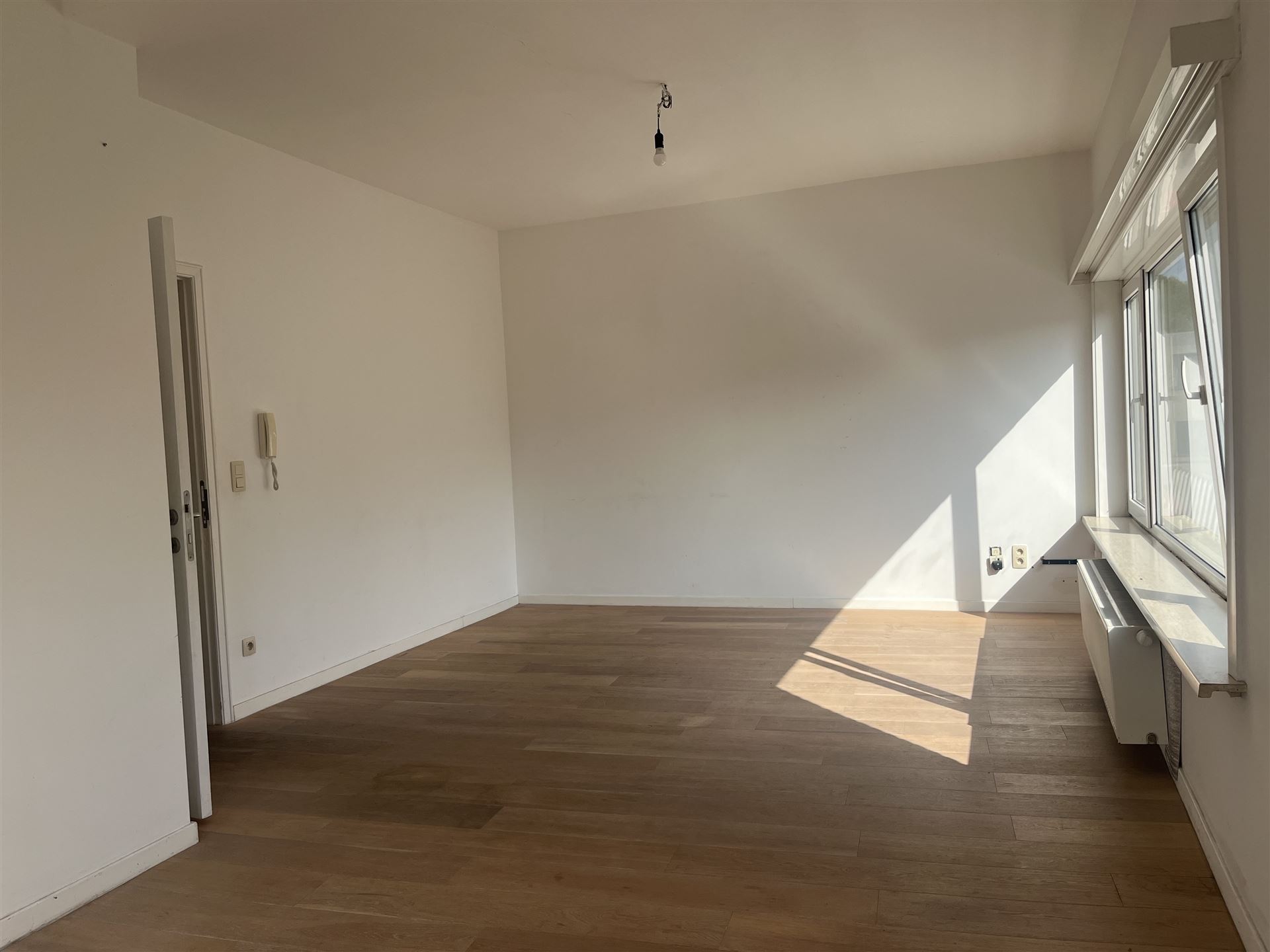 Opbrengsteigendom met 2 app en 2 garageboxen - foto 4