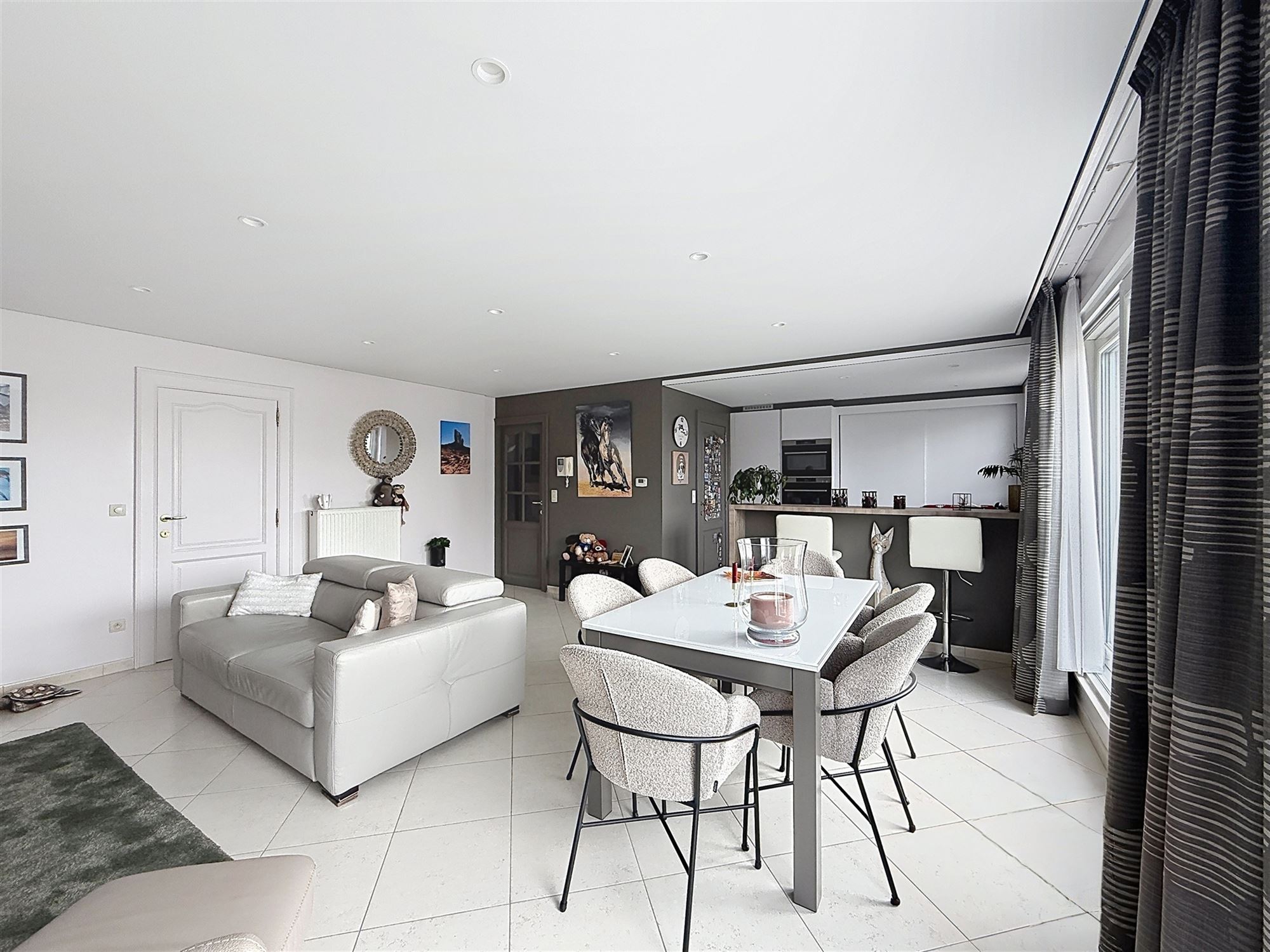 Instapklaar 2 slpk appartement met groot terras en garage - foto 4