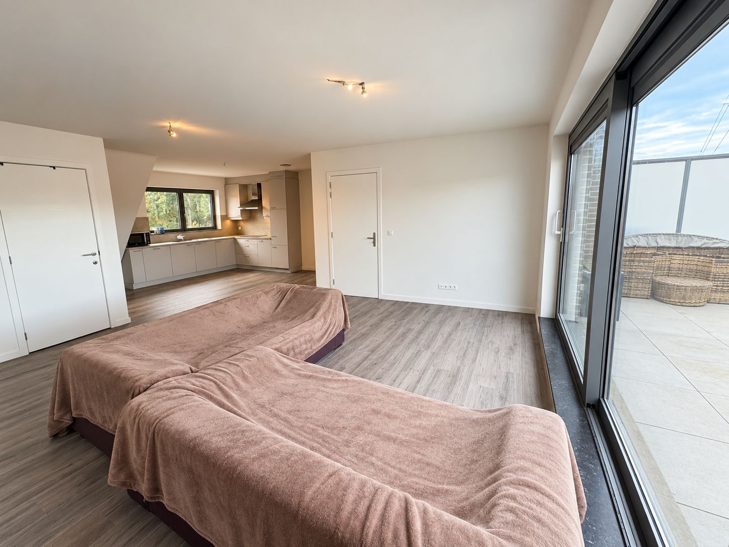 PENTHOUSE+TERRAS +/- 30 m² - foto 4