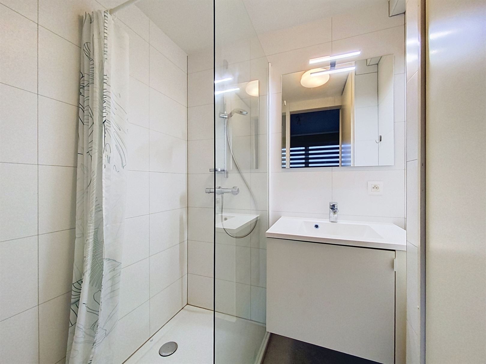 Appartement à louer à Anvers avec 1 chambre - photo 5