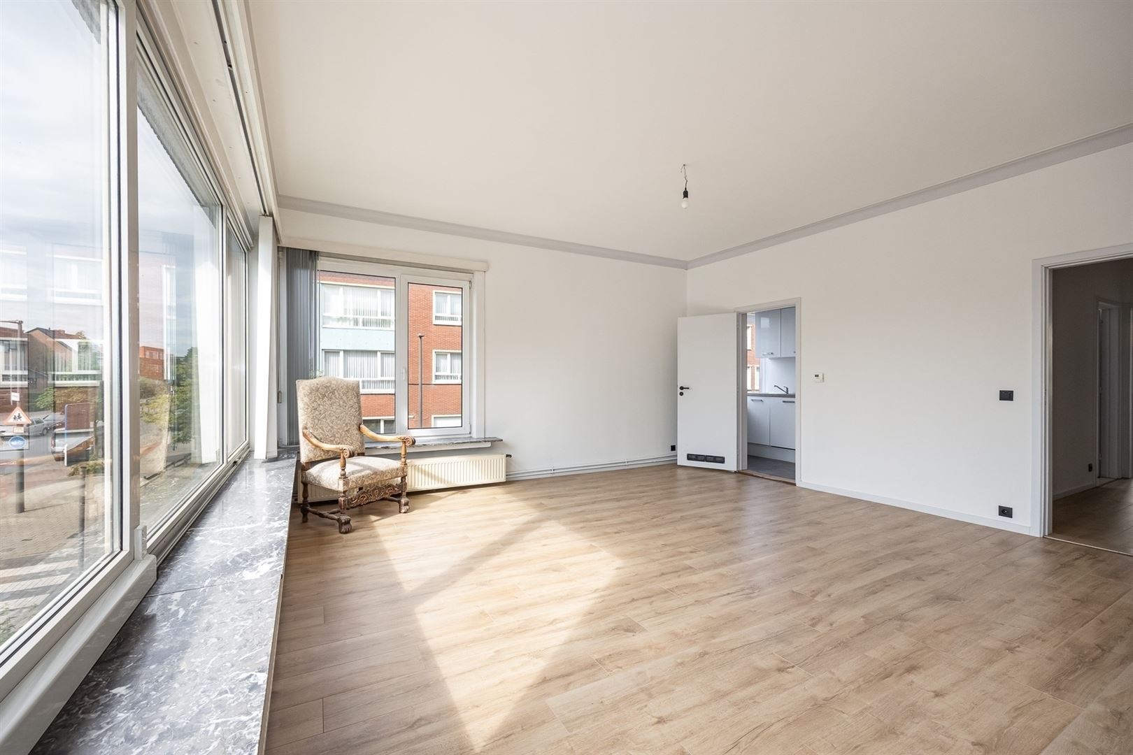 Lichtrijk hoekappartement met 3 slaapkamers - foto 5