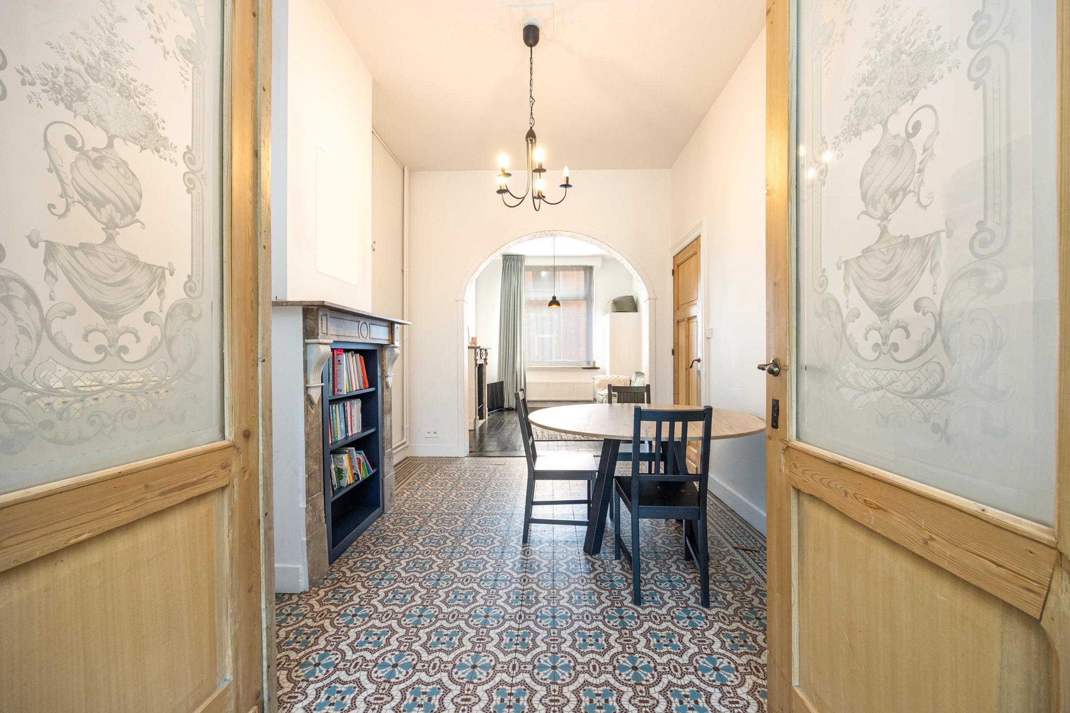 Ruime gezinswoning met 4 à 5 slaapkamers en stadstuin. EPC C - foto 4