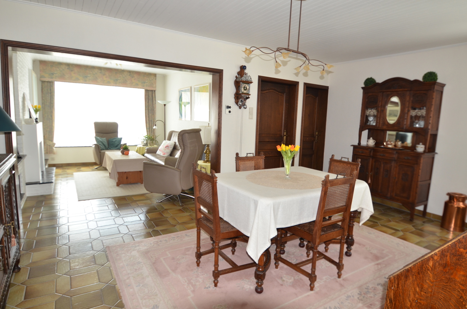 Goed gelegen HOB op 342 m2 grond met ruime garage en 3 slk - foto 4
