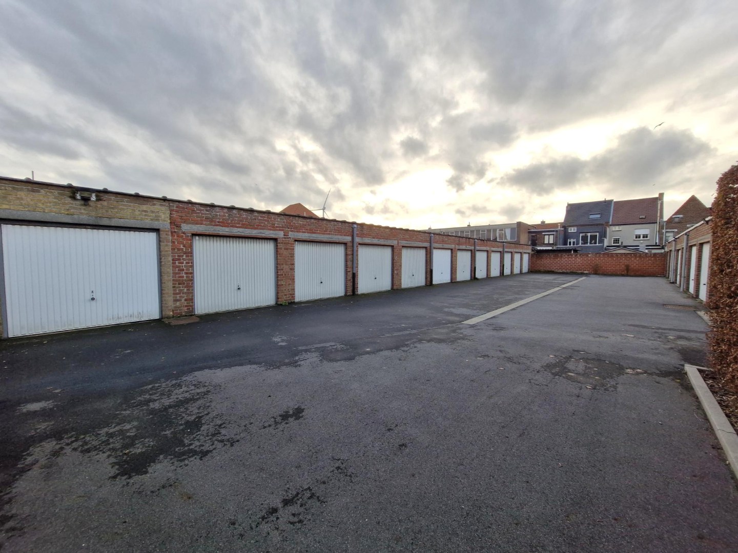 Garageboxen te koop in het centrum van Zeebrugge – Unieke investeringskans! - foto 4