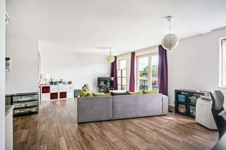 In een recent en kleinschalig appartementsgebouw uit 2016 bevindt zich dit energiezuinige appartement met een slaapkamers, rustig gelegen achteraan...