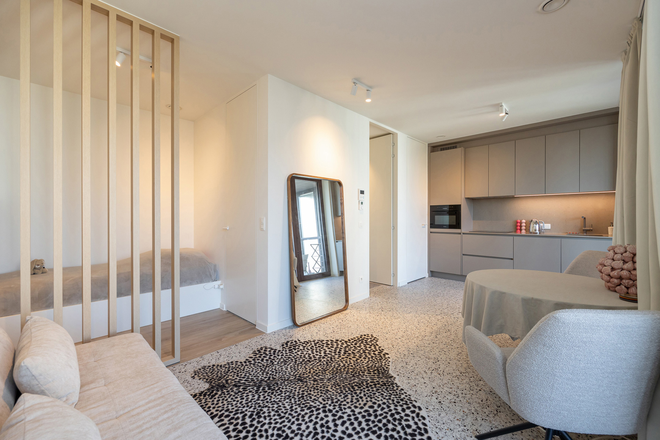 ANTWERPEN-ZUID - Eénslaapkamer appartement met magnifieke terrassen - foto 5