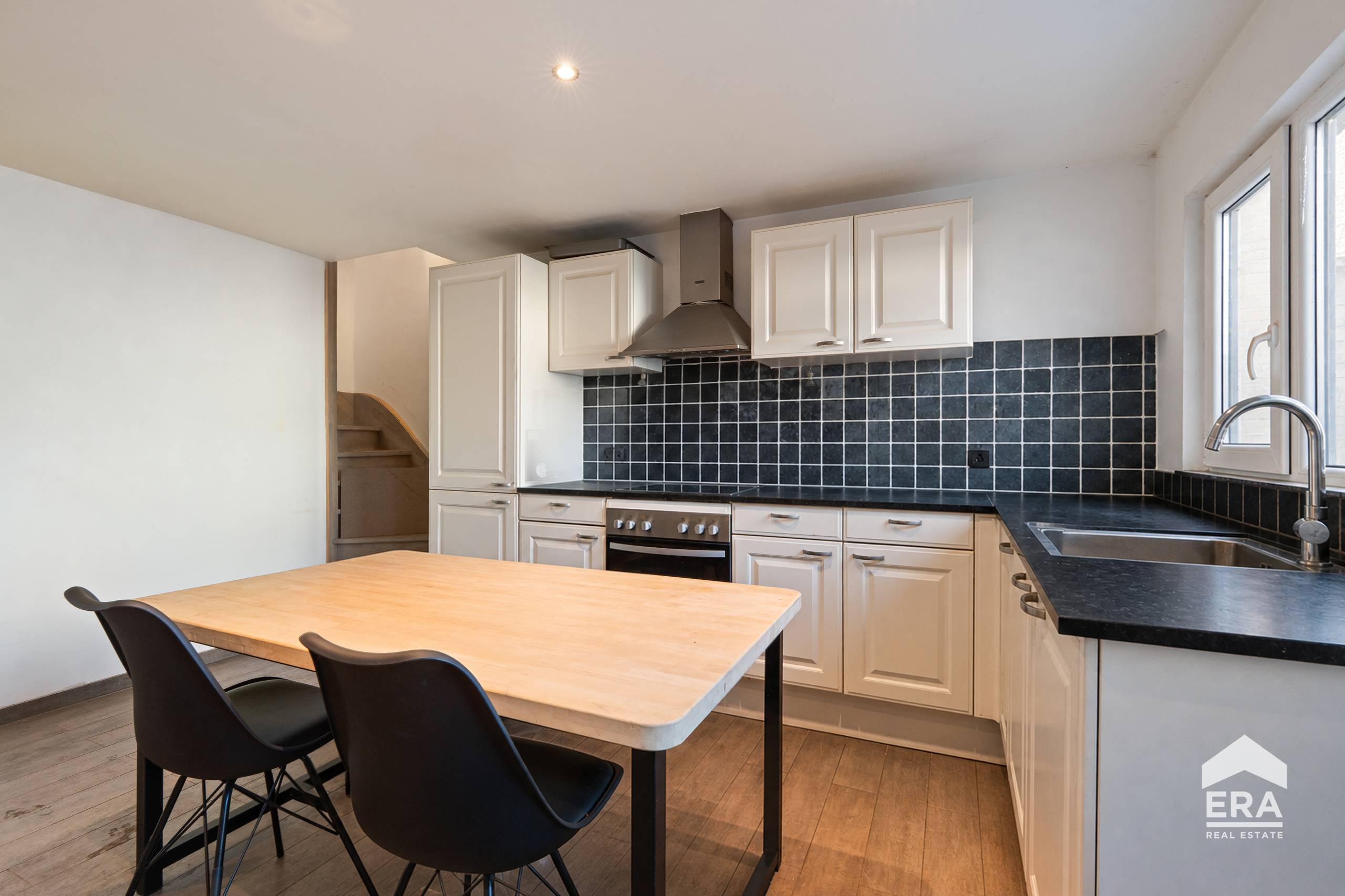 Gerenoveerde, instapklare woning met tuin nabij Aalst - foto 4