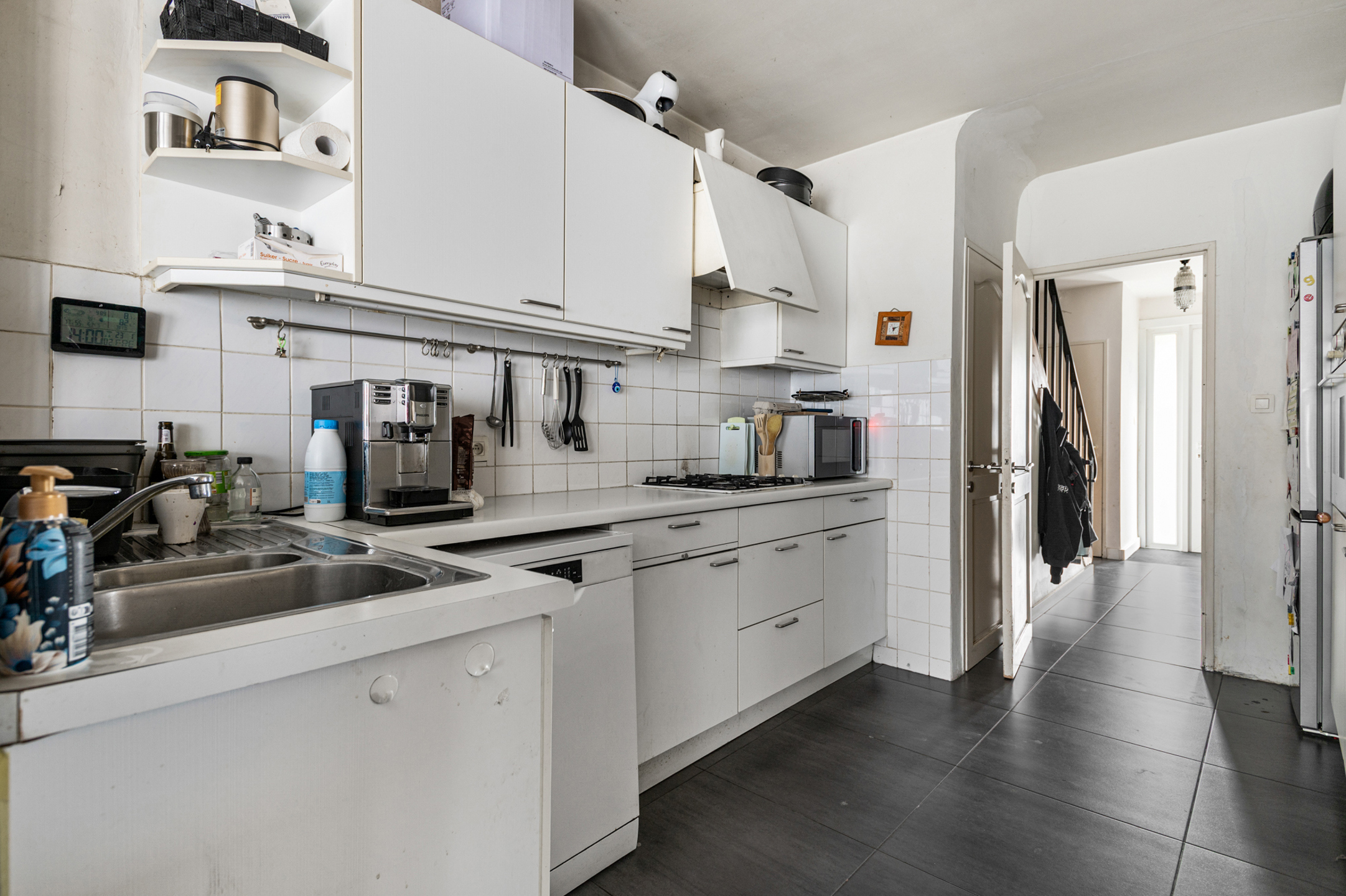 Ruime gezinswoning met tuin in rustige groene buurt - foto 4