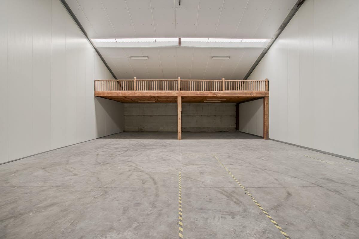 KMO-unit van 240 m² te huur in Kuurne - foto 2